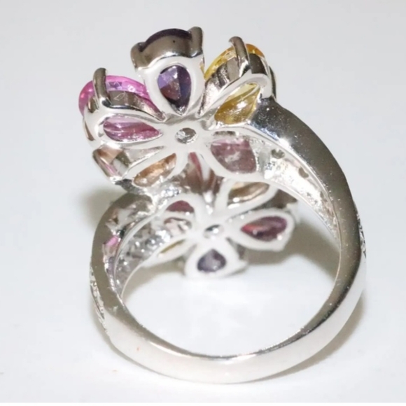 Multicolor Floral Gemstone Set Earrings and ring - Picture 4 of 10